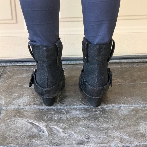 Fold Over Oversized Belted Buckle Tall Ankle Boots - Picture 5 of 8